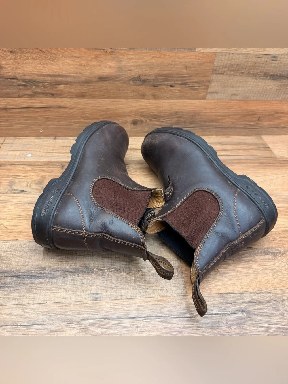 Blundstone 500 Chelsea Boot unisex US M6.5 L9 (AU/UK- 6) Brown Leather Slip-On